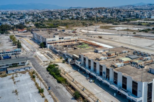 Στη Βουλή η αλλαγή του επιχειρηματικού σχεδίου στο Ελληνικό