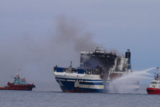 Ζωντανός στην πρύμνη του Euroferry Olympia ένας από τους αγνοούμενους