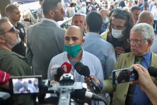 Ο Μπογδάνος «έδωσε» Γεραπετρίτη: Του είπε να κατέβει σε ρατσιστική συγκέντρωση με Κασιδιάρη