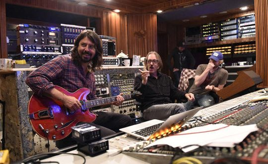 Οι Foo Fighters «μπαίνουν» στο Metaverse και διχάζουν τους θαυμαστές τους