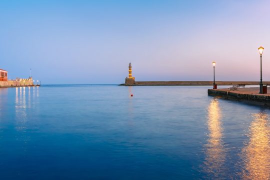 Για ό,τι και για όποιον λείπει