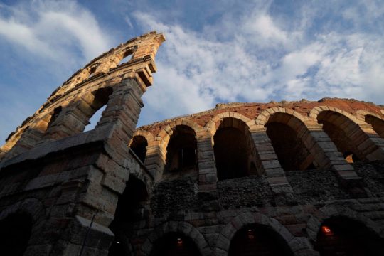 «Ανοσία ασφαλείας» στην Ιταλία και περαιτέρω χαλάρωση μέτρων