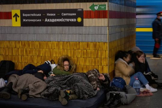 Άλλη μια νύχτα τρόμου στο Κίεβο και στην ανατ. Ουκρανία