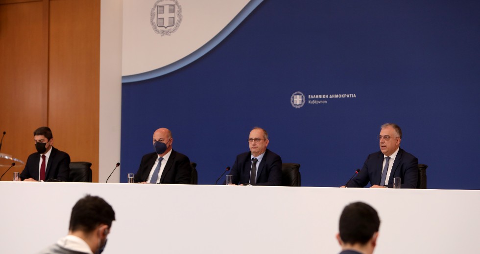 Μέτρα κατά της οπαδικής βίας με καθυστέρηση και με… εγκώμια για την ΕΛ.ΑΣ