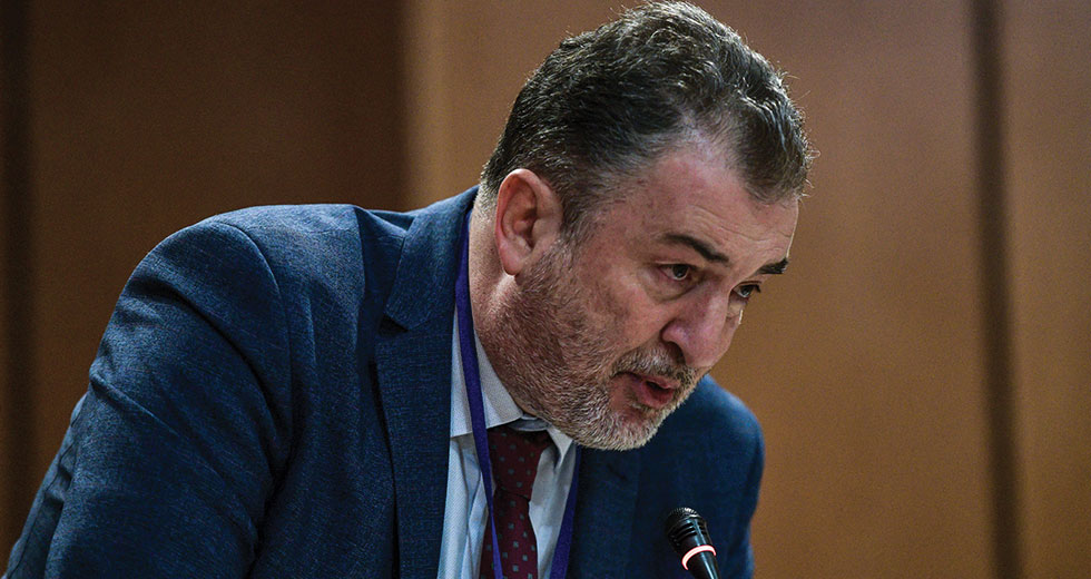 ΔΣΑ εναντίον Αδωνη Γεωργιάδη για την απαξίωση στον Κώστα Παπαδάκη