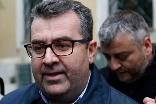 Αγωγή Τσίπρα κατά Κουρτάκη: Εκνεύρισαν ακόμη και τον πρόεδρο του δικαστηρίου