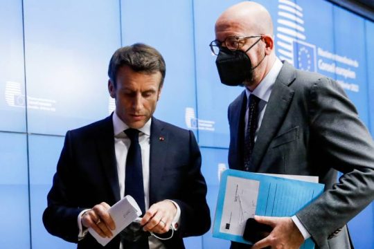 Άμεσα θα τεθούν σε εφαρμογή οι ευρωπαϊκές κυρώσεις κατά της Ρωσίας
