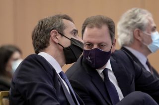 Χυδαίοι, κυνικοί, χωρίς συναίσθημα