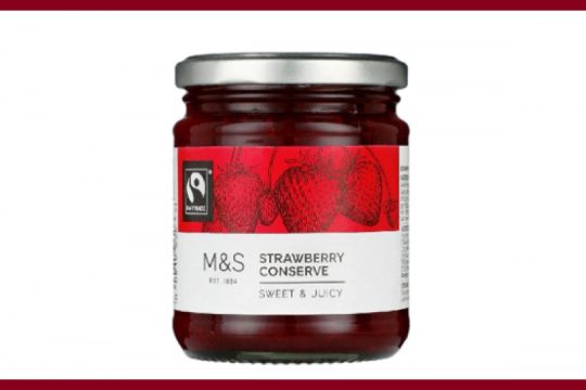 H Marks & Spencer αποσύρει προληπτικά μαρμελάδα φράουλα