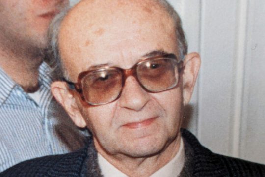 Ενας συντροφικός αποχαιρετισμός