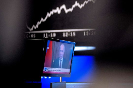 Δύσκολες ημέρες για τα χρηματιστήρια