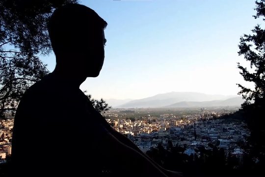 Σκηνές «προσεχώς» από την καθημερινότητα ενός 15χρονου εφήβου
