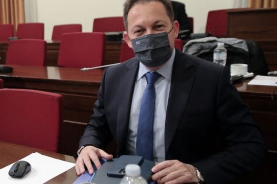 Οι δημοσιογράφοι Πέτσα φόρεσαν τήβεννο