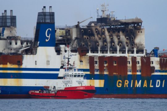 Εντοπίστηκε απανθρακωμένο πτώμα μέσα στο Euroferry Olympia
