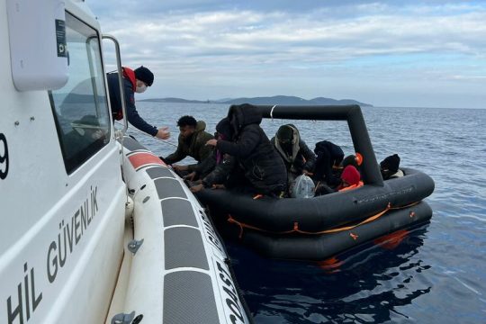 «Δεν ξέρω κολύμπι. Δεν μπορώ να κολυμπήσω»