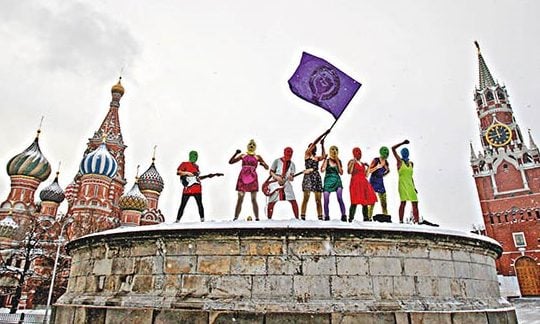 Καταδικάστηκε σε 15 μέρες φυλακή μέλος των Pussy Riot για φωτογραφία στο Instagram