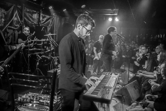 Οι Sad Lovers & Giants γιορτάζουν τα 40 τους χρόνια στο An Club