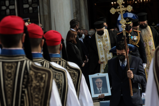 Στην τελευταία του κατοικία ο πρώην ΠτΔ Χρήστος Σαρτζετάκης