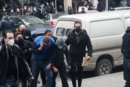 Στους συλληφθέντες ο «διαφυγών» αλλοδαπός, θέμα χρόνου η σύλληψη ακόμα ενός υπόπτου