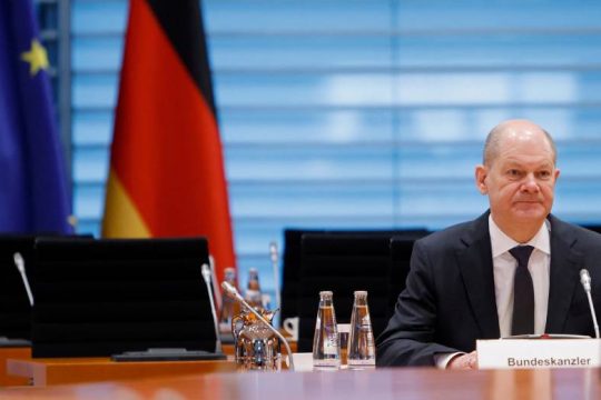 Εγκρίθηκε από το γερμανικό υπουργικό συμβούλιο η αύξηση του κατώτατου