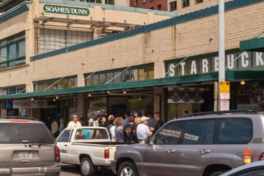 Η Starbucks απέλυσε εργαζόμενους που ήθελαν να συνδικαλιστούν
