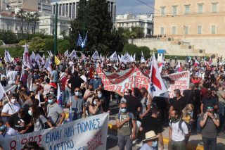 Συνδικάτα στον… γύψο