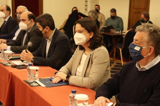 Σύσκεψη για σεισμόπληκτους: Ανακοινώθηκε ειδικό πρόγραμμα στήριξης επιχειρήσεων