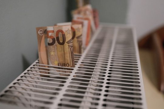 Επανακαταθέτει ο ΣΥΡΙΖΑ-Π.Σ. την τροπολογία για μείωση ειδικού φόρου κατανάλωσης στα καύσιμα