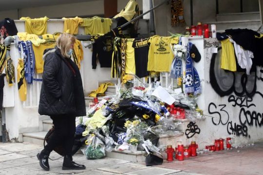 Για να δείξουν ποιος κάνει κουμάντο