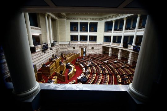 Με ευρεία πλειοψηφία ψηφίστηκε το ν/σ για την προμήθεια Rafale και Belharra
