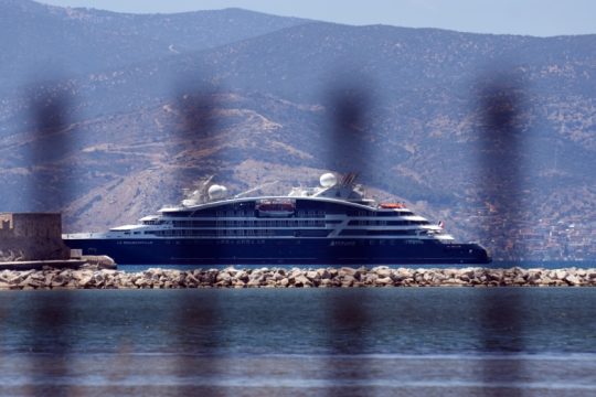 Σύννεφα και πάλι πάνω από την κρουαζιέρα