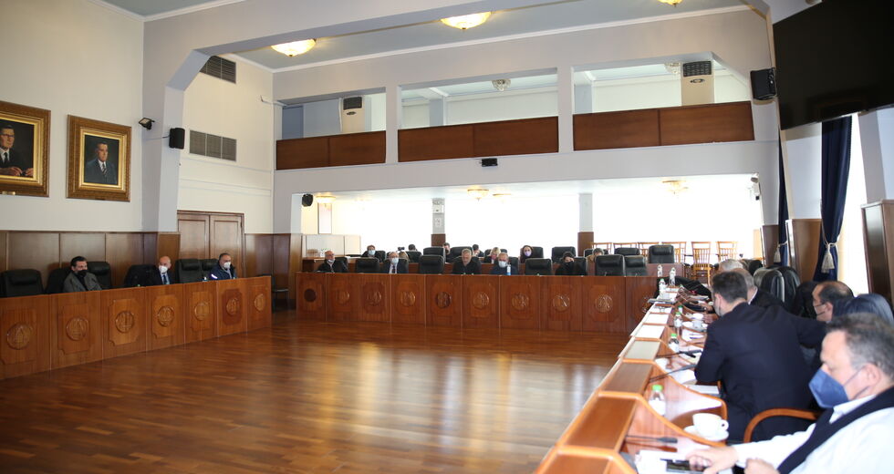Στο μηδέν η μεταστέγαση των δικαστηρίων Πειραιά