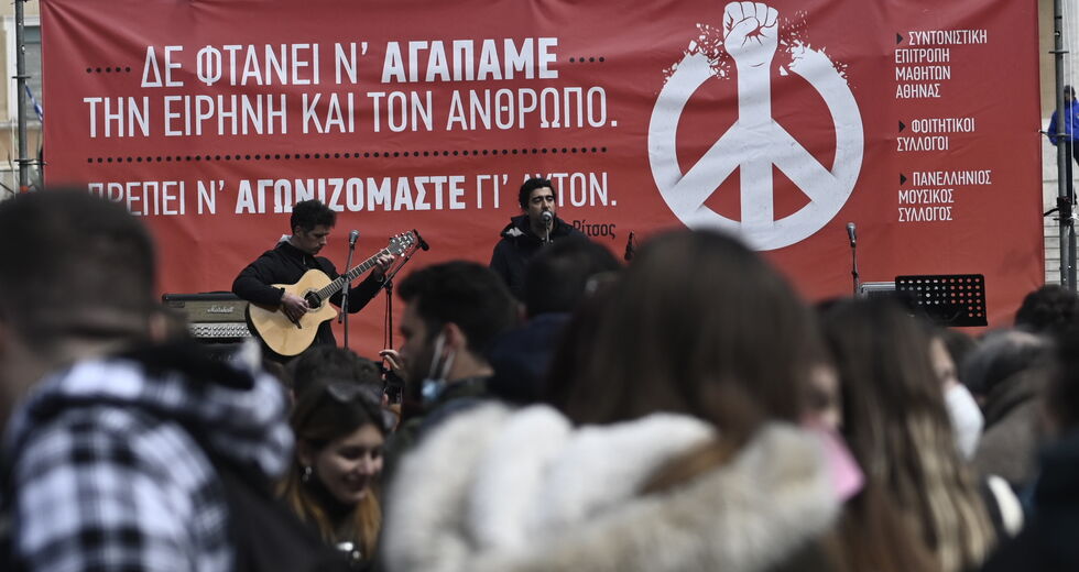 Ποιοι τελικά μιμούνται τον Πούτιν