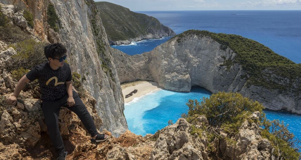 Κρ. Αρσένης για Ναυάγιο: Σχετίζεται η διάνοιξη δρόμου με την «τουριστική αξιοποίηση»;