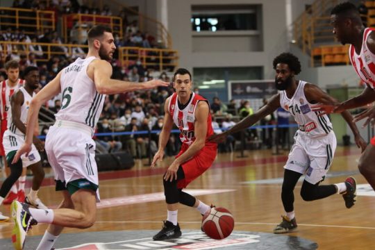 «Κλειδί» το μακρινό σουτ