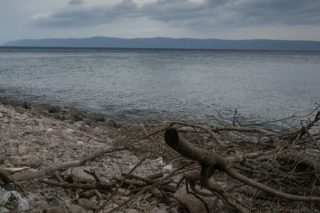 Στην αγκαλιά της θάλασσας
