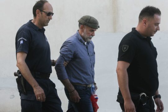Επιστρέφει στη φυλακή ο Επαμεινώνδας Κορκονέας