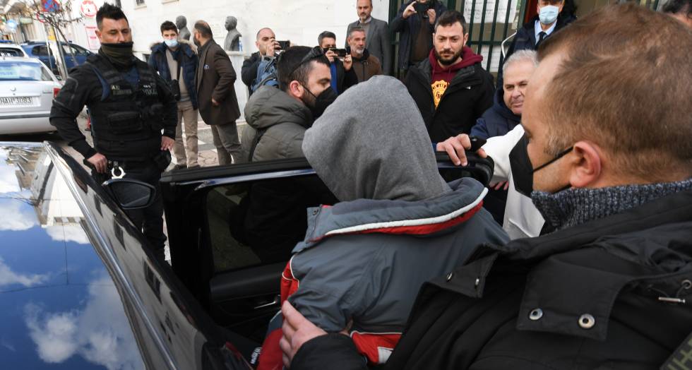 Τετραπλή δολοφονία στην Ανδραβίδα: Νέα προθεσμία να απολογηθεί αύριο πήρε ο 60χρονος