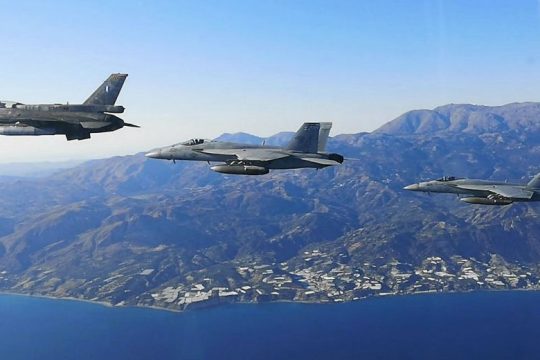Ο Σπάρτακος καταδικάζει το κλείσιμο του εναέριου χώρου του Έβρου