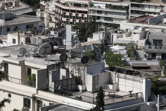 Στη Βουλή το νομοσχέδιο με τους νέους συντελεστές του ΕΝΦΙΑ