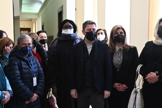 Αυτο-οργάνωση, πράξη πρώτη