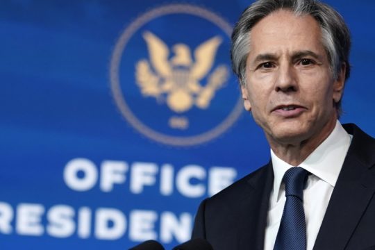 Εμπάργκο στη Ρωσία, άνοιγμα σε Ιράν και Βενεζουέλα!