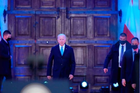 Τζο Μπάιντεν: Ο Πούτιν δεν μπορεί να παραμείνει στην εξουσία