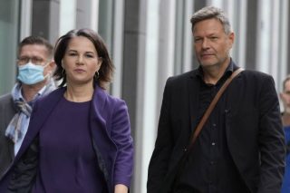 Γερμανικός πραγματισμός και «πράσινα παραμύθια»