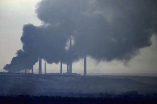 Η ζημιά και οι κίνδυνοι του πολέμου για το περιβάλλον