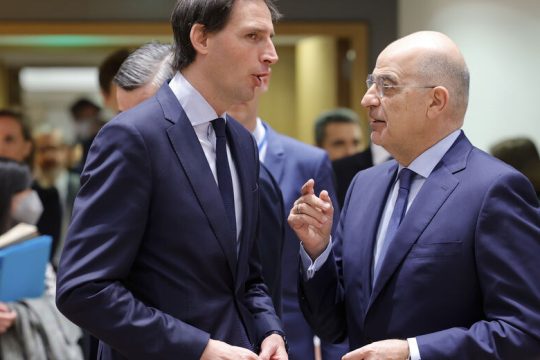Καμία απόφαση και πάλι για κυρώσεις στο ρωσικό πετρέλαιο