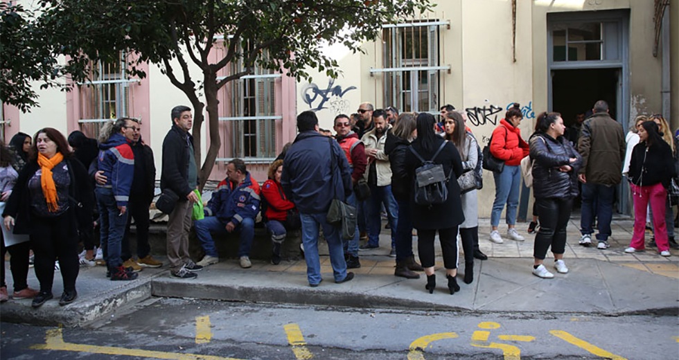 Ηράκλειο: Καταδικάστηκαν με αναστολή για τον ξυλοδαρμό διασώστη του ΕΚΑΒ