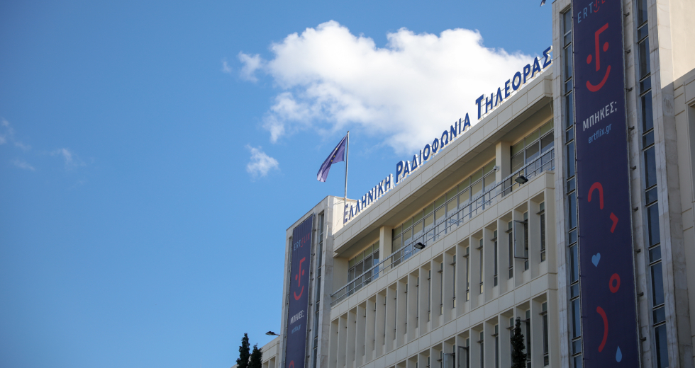 Στη Βουλή το «φιάσκο» με τον ανταποκριτή της ΕΡΤ στη Μόσχα