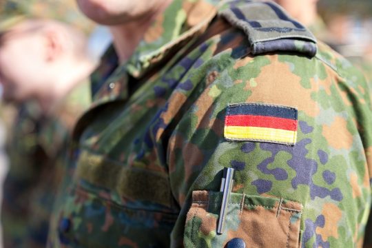 Τι σημαίνει ο πολεμικός εξοπλισμός της Γερμανίας;