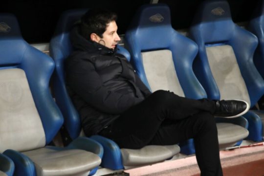 Την πόρτα της εξόδου έδειξε η ΑΕΚ στον Γιαννίκη